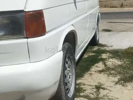 Volkswagen Multivan 1997 года за 3 330 000 тг. в Тараз – фото 2