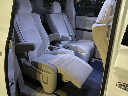 Toyota Alphard 2013 года за 7 700 000 тг. в Алматы – фото 13