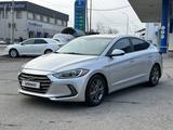 Hyundai Elantra 2018 года за 6 900 000 тг. в Шымкент – фото 4