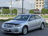 Toyota Camry 2010 года за 9 200 000 тг. в Шымкент