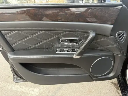 Bentley Flying Spur 2015 года за 38 000 000 тг. в Алматы – фото 22