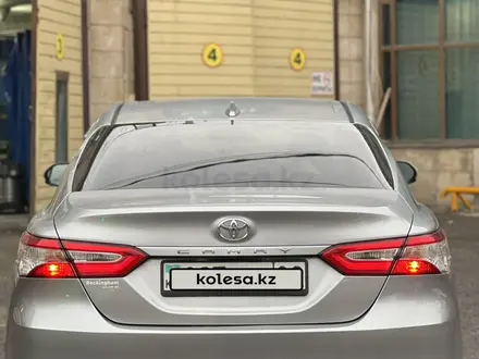 Toyota Camry 2019 года за 11 000 000 тг. в Алматы – фото 14