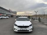 Kia K7 2016 года за 10 200 000 тг. в Семей – фото 2