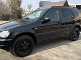 Mercedes-Benz ML 320 1999 годаүшін3 800 000 тг. в Алматы – фото 2