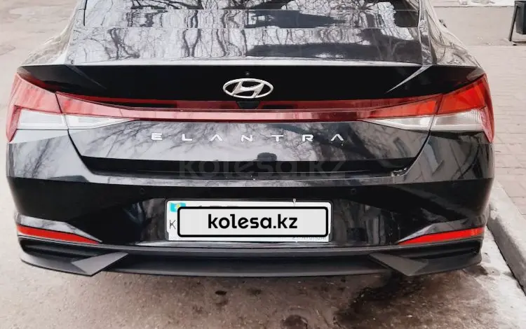 Hyundai Elantra 2021 года за 8 500 000 тг. в Астана