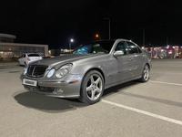 Mercedes-Benz E 350 2005 годаfor5 000 000 тг. в Актау