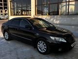 Toyota Camry 2010 годаүшін6 500 000 тг. в Жанаозен – фото 4