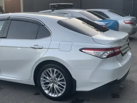 Toyota Camry 2019 года за 13 300 000 тг. в Павлодар