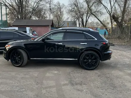 Infiniti FX35 2006 года за 6 000 000 тг. в Алматы – фото 10