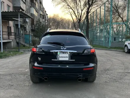 Infiniti FX35 2006 года за 6 000 000 тг. в Алматы – фото 16