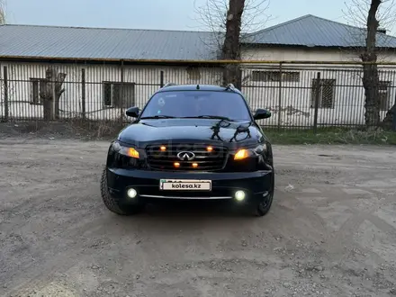 Infiniti FX35 2006 года за 6 000 000 тг. в Алматы – фото 8