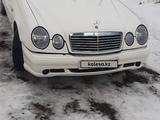 Mercedes-Benz E 320 1995 года за 3 200 000 тг. в Алматы – фото 3