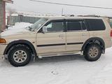 Mitsubishi Montero Sport 2001 годаүшін3 500 000 тг. в Караганда – фото 2