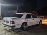Mercedes-Benz E 200 1989 года за 590 000 тг. в Жаркент – фото 3