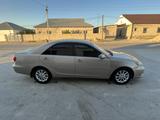 Toyota Camry 2005 года за 5 300 000 тг. в Актау – фото 3