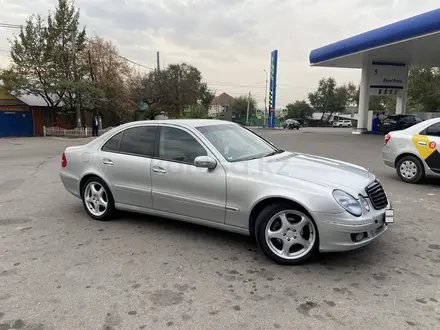 Mercedes-Benz E 320 2003 года за 4 900 000 тг. в Алматы – фото 2