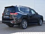 Toyota Land Cruiser Premium+ 2025 года за 61 000 000 тг. в Астана – фото 4