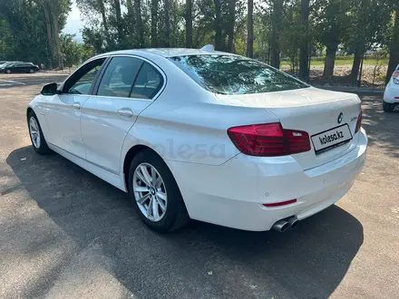 BMW 520 2014 года за 7 576 050 тг. в Алматы – фото 6