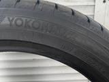 Yokohama BluEarth AE51 235/45 R18 94W за 68 000 тг. в Астана – фото 3