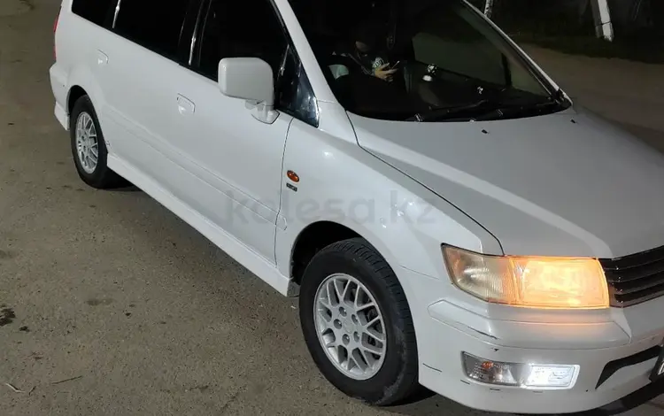 Mitsubishi Chariot 1997 года за 2 500 000 тг. в Павлодар