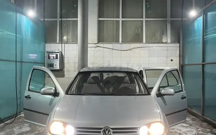 Volkswagen Golf 1998 года за 2 250 000 тг. в Астана