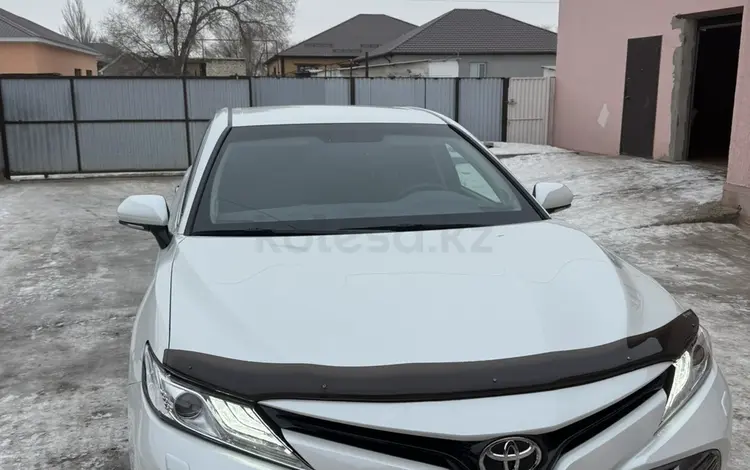 Toyota Camry 2019 года за 15 500 000 тг. в Атырау