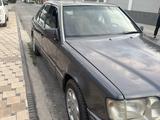 Mercedes-Benz E 320 1994 года за 2 000 000 тг. в Шымкент – фото 5