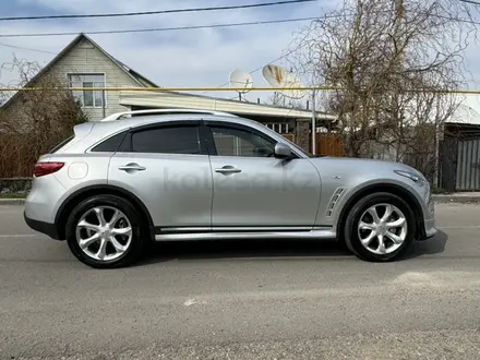 Infiniti FX35 2008 года за 10 200 000 тг. в Алматы – фото 3