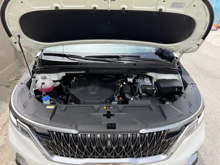 Kia Carnival 2022 года за 18 000 000 тг. в Шымкент – фото 3
