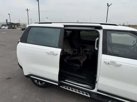 Kia Carnival 2022 года за 18 000 000 тг. в Шымкент – фото 6