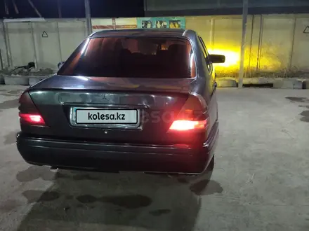 Mercedes-Benz C 180 1995 года за 1 200 000 тг. в Жезказган – фото 4