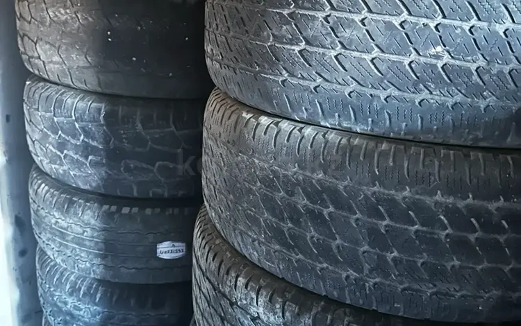 Шины 265/65R17 (35шт) за 5 000 тг. в Актау