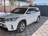 Toyota Highlander 2016 годаүшін16 800 000 тг. в Кызылорда