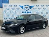 Toyota Camry 2020 года за 15 500 000 тг. в Атырау