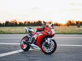 Honda  CBR 1000 RR/RA Fireblade 2016 года за 5 600 000 тг. в Караганда