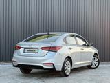 Hyundai Accent 2018 года за 6 790 000 тг. в Актобе – фото 3