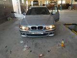 BMW 523 1996 года за 3 000 000 тг. в Туркестан – фото 3
