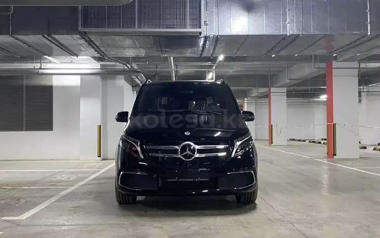 Mercedes-Benz V 300 2022 года за 70 000 000 тг. в Алматы