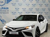 Toyota Camry 2021 года за 14 200 000 тг. в Талдыкорган