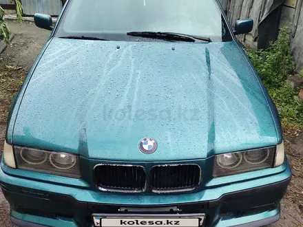 BMW 320 1991 года за 1 500 000 тг. в Караганда