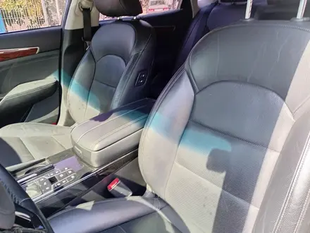 Kia K7 2017 года за 9 150 000 тг. в Алматы – фото 14