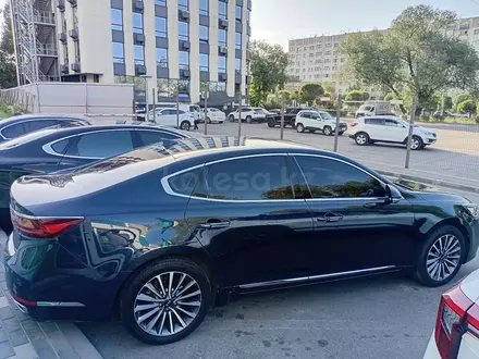Kia K7 2017 года за 9 150 000 тг. в Алматы – фото 3