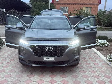 Hyundai Santa Fe 2019 года за 9 000 000 тг. в Уральск – фото 12