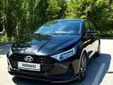 Hyundai i20 2023 года за 7 600 000 тг. в Актобе