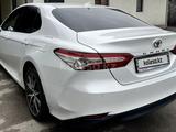 Toyota Camry 2021 года за 18 800 000 тг. в Кызылорда – фото 3