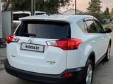 Toyota RAV4 2014 года за 10 500 000 тг. в Уральск – фото 4