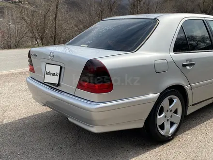 Mercedes-Benz C 280 1999 года за 4 200 000 тг. в Алматы – фото 29