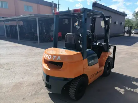 Toyota  TOYOTA 7FGL20 2006 года за 4 800 000 тг. в Астана – фото 3