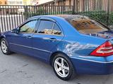 Mercedes-Benz C 320 2002 года за 3 000 000 тг. в Алматы – фото 2