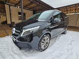 Mercedes-Benz V 250 2022 годаfor48 000 000 тг. в Астана